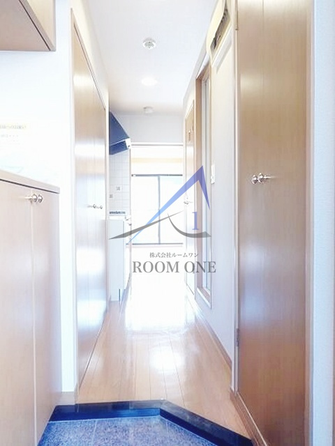 ルーブル上池台１番館の玄関|玄関です。