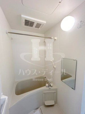 【浴室】 | FERIO仲宿 | お風呂で日々の疲れを落としましょう