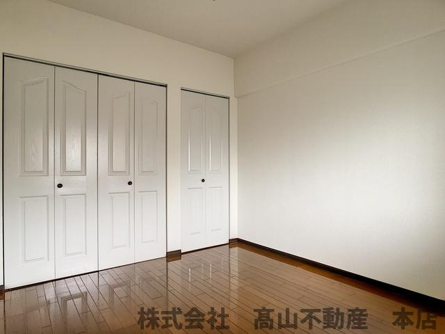 グレースコートの洋室