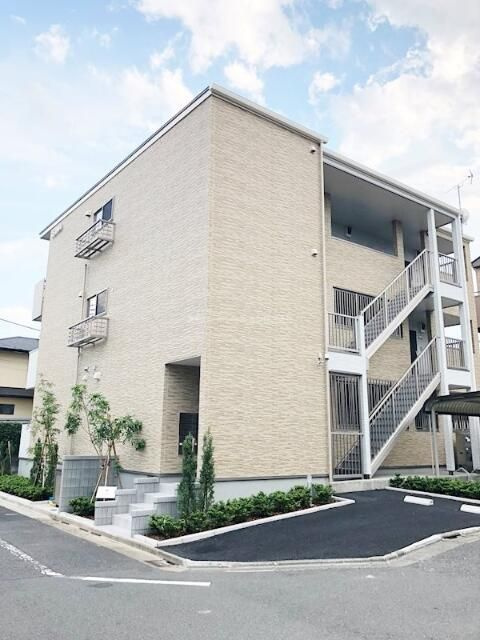 アール　シティー