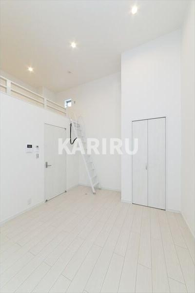 Joelle　新今里(ジョエル　シンイマザト)の居間・リビング