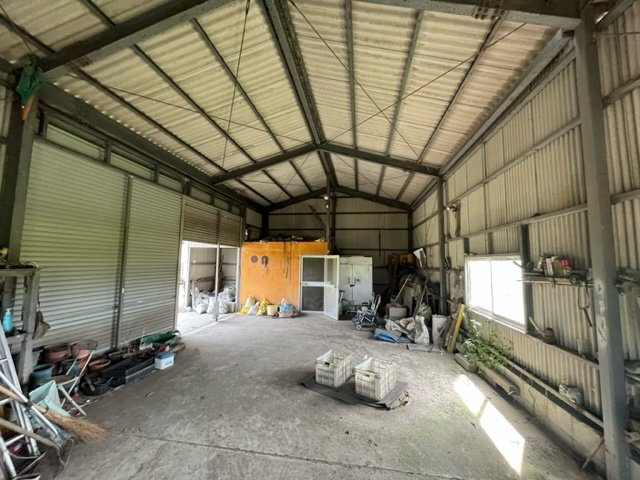 都城市太郎坊町の倉庫のその他