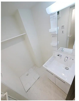 【洗面所】スパシエ　トラッド　赤羽 