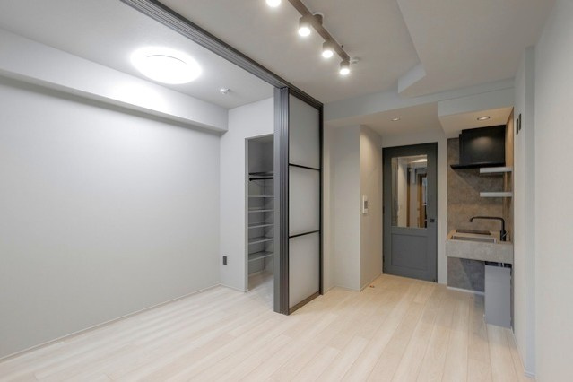 ザ・ライオンズフォーシア文京湯島の居間・リビング|※写真は同タイプの別室になります