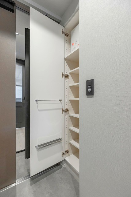 ザ・ライオンズフォーシア文京湯島の玄関|※写真は同タイプの別室になります