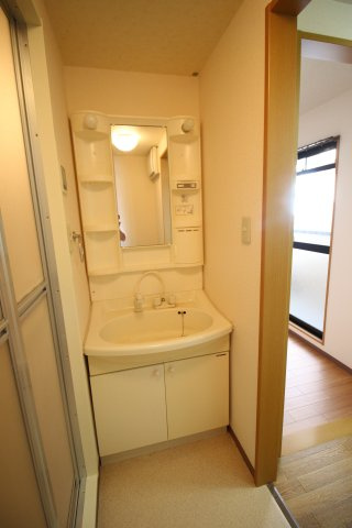 【独立洗面台】 | アッツ・コート美章園駅前 | 独立洗面台