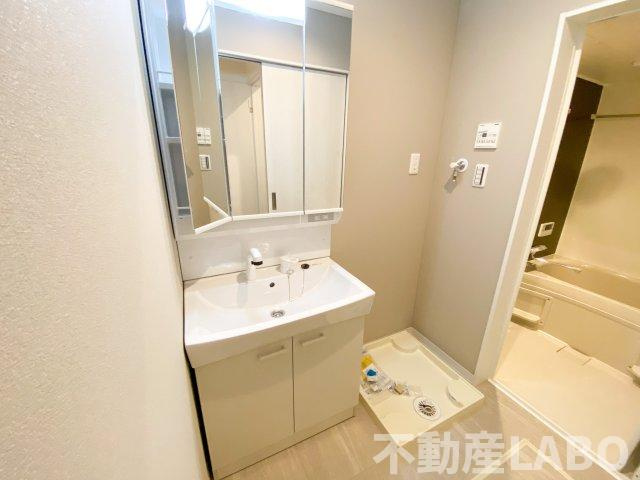 グローハイツ喜連ノースの洗面所