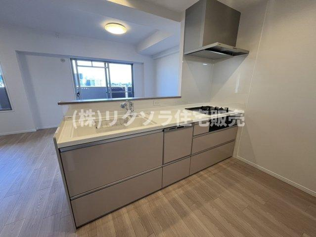 ランフォルセ香里園のキッチン|■物件内覧・資金計画相談・住宅ローン相談、リフォーム相談、お問合せ受付中■
※当日・翌日のご内覧、ご相談はお電話でのお問合せがスムーズです！