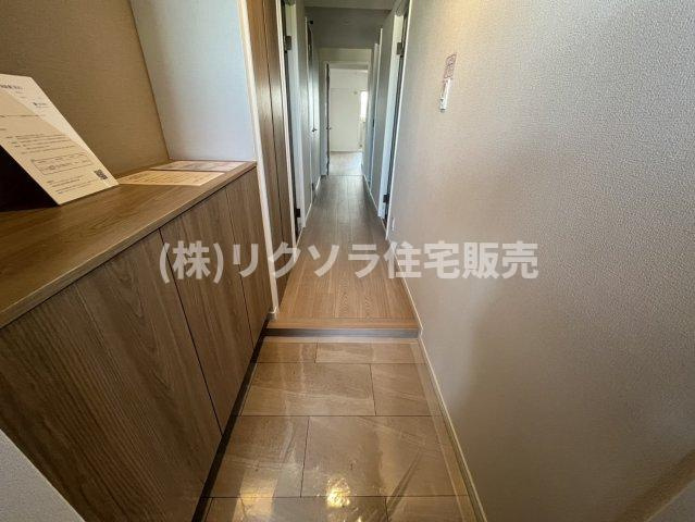 ランフォルセ香里園の内装|玄関内部
■物件内覧・資金計画相談・住宅ローン相談、リフォーム相談、お問合せ受付中■
※当日・翌日のご内覧、ご相談はお電話でのお問合せがスムーズです！