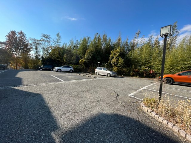 グリーンゲート清玄の駐車場