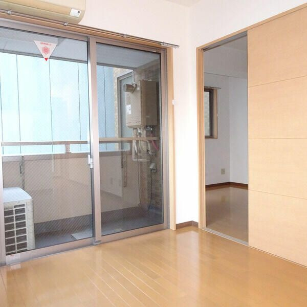 ディスポワールのバルコニー