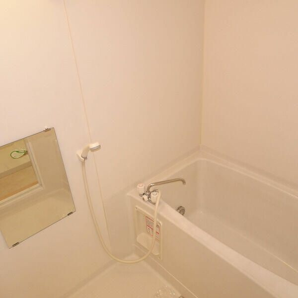 ディスポワールの浴室