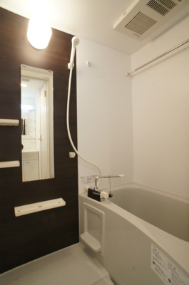 【浴室】 | リブリ・プリムヴェール | コンパクトで使いやすいお風呂です