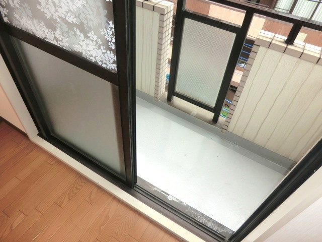 さいたま市浦和区仲町１丁目の賃貸マンションのバルコニー|参考写真です。
