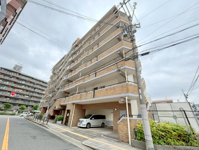 AXIS　LIFE豊里の外観
