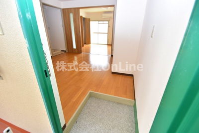 【玄関】 | シャトー西村