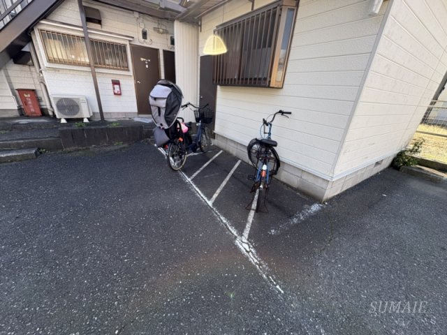 ハイツマコトAのその他共用部分|駐輪場です☆