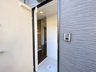 【玄関】 | ドメーヌ堺 | 落ち着いた玄関です