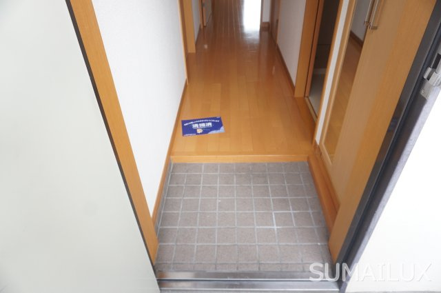 熊本市中央区船場町下１丁目の賃貸マンションの玄関