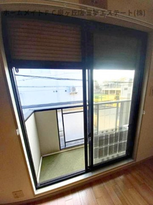 【セキュリティ】 | キャッスルⅡ | 雨戸シャッター
※イメージ　同物件別号室の写真