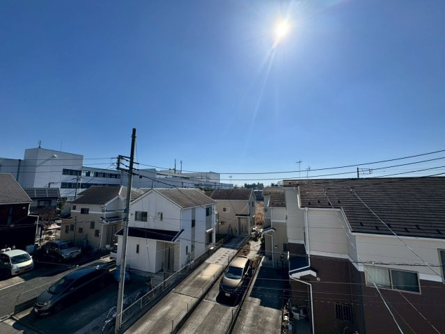 川越市宮元町中古戸建の展望|5.2帖のルーフバルコニー付き♪家庭菜園やお子様用のプール等さまざまな用途でお使いください♪