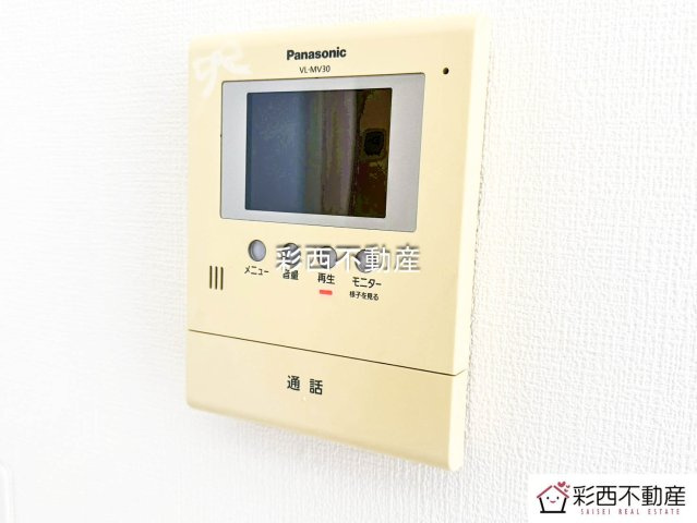 川越市宮元町中古戸建の防犯設備|モニタ付きインターホン付きなので安心！