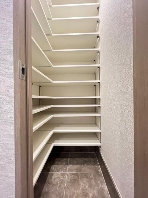 ＨＹ’ｓ　Ｖｉｇｏｒ　墨田の玄関