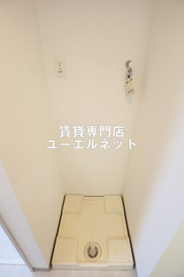 【設備】 | サムティ江坂レガーロ | 室内洗濯機置き場で毎日の家事もラクラク！