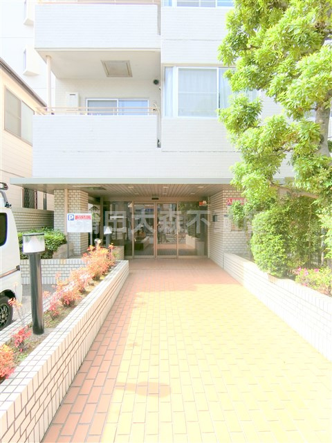 モンドール池上のエントランス