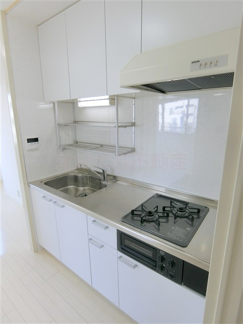 モンドール池上のキッチン|2口ガスグリル付システムキッチン