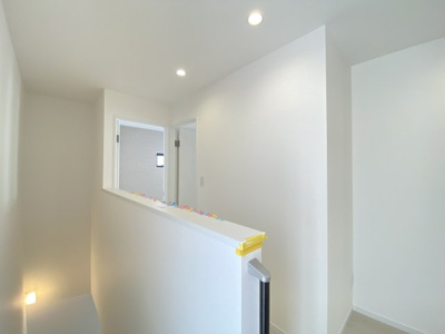 【内装】 | 嘉手納屋良（全6棟）3号棟 | 3号棟　2階ホール♪