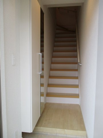 モトーレⅠの玄関