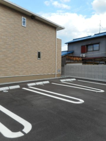 モトーレⅠの駐車場