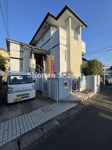 【外観】 | 三方道路につき開放感＆陽当たり良好！5LDK中古戸建が厚木市に登場♪
購入価格を抑えられ、ローンの返済計画が立てやすいのも嬉しいポイントです◎