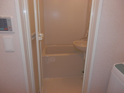 【浴室】 | レオネクストルミエール西台Ⅱ | 落ち着いた空間のお風呂です