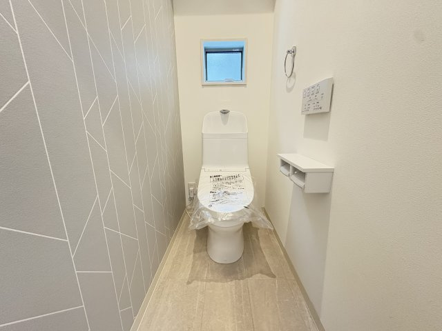 ☆新築戸建☆明石市太寺３丁目のトイレ
