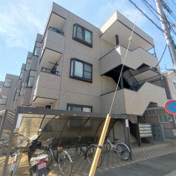 クレールＹＭの外観