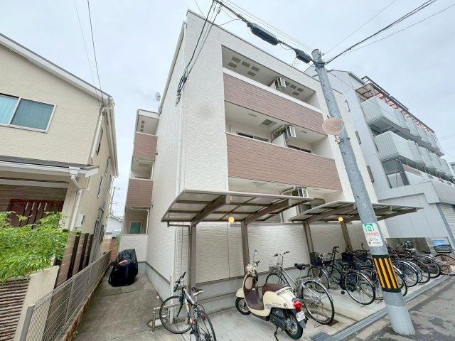 フジパレス三国本町の外観