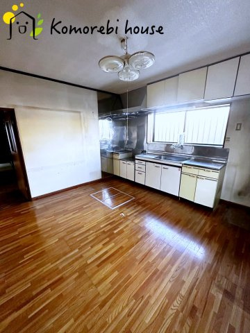 蓮田市黒浜　中古一戸建てのキッチン