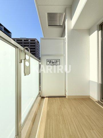 ART Tennoujiのバルコニー