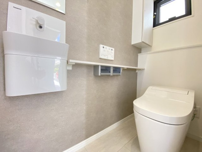 【トイレ】 | 嘉手納屋良（全6棟）4号棟 | 4号棟　タンクレストイレ♪独立型手洗い場付き♪