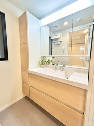 【独立洗面台】