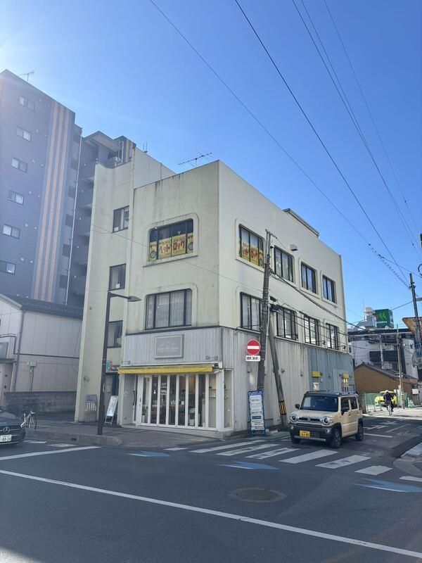 ＭＪビルの外観