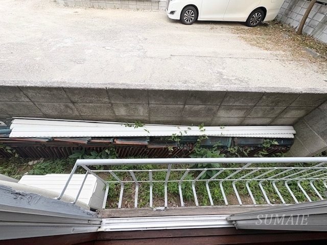 南荘のバルコニー|洗濯物干せます☆