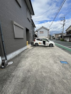 本町コーポの駐車場|駐車場があります