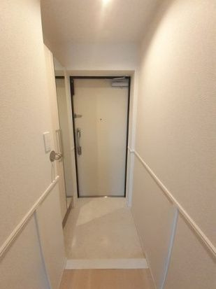 ブレイ　ダ　ブリクの玄関