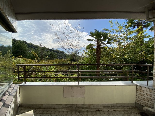 サンライフ熱海のバルコニー
