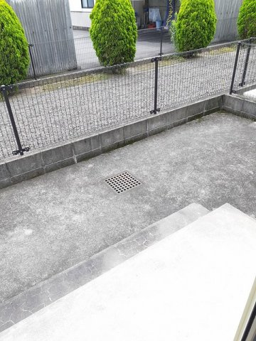 サニー　サイド　ガーデンの庭