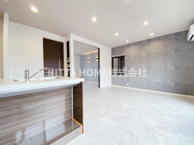 レジデンス　城南の居間・リビング|カウンターキッチンもあります★