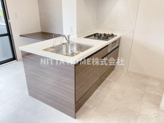 レジデンス　城南のキッチン|使いやすいシステムキッチンです〇